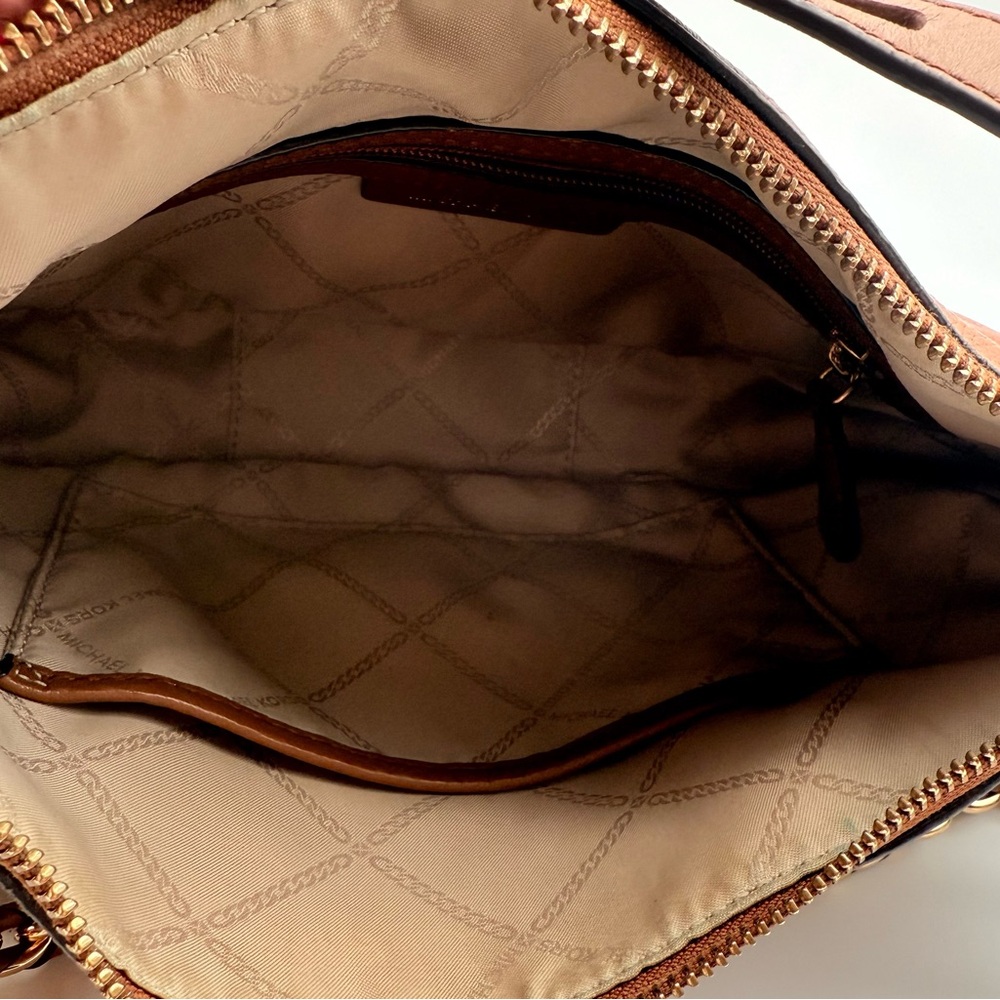 Michael Kors Pebbled Leather Crossbody Saddle Bag Brown Gold Hardware - Picture 8 of 10